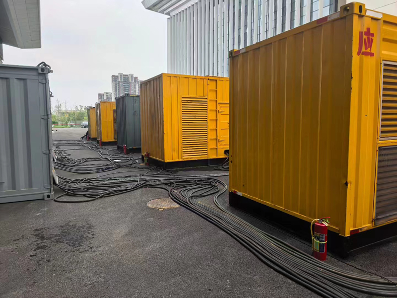 武昌不同季节柴油发电机组保养有哪些注意事项?